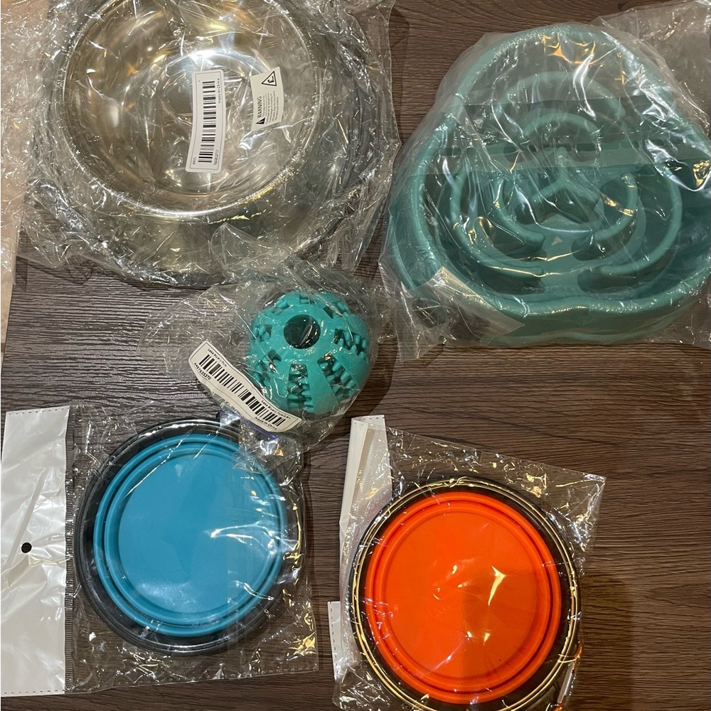 Pet supplies